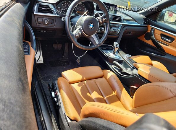 WBA4Z3C56KEF31435 2019 BMW 4 SERIES Black Dashboard view