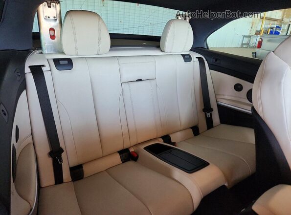 WBA4Z5C52KEE17718 2019 BMW 4 SERIES Blue უკანა სავარძლების ხედი