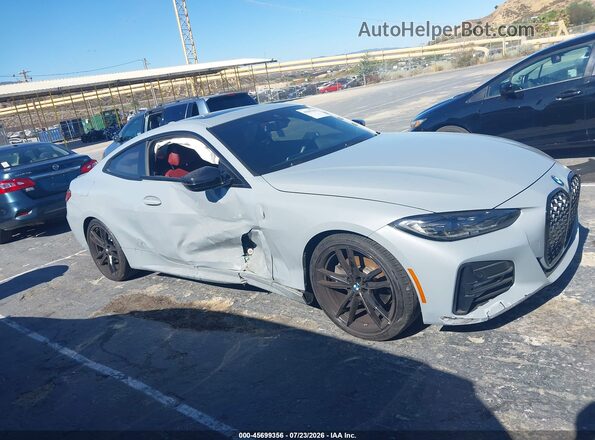 WBA53AP08NCJ66908 2022 BMW 4 SERIES Light Blue Vista interior trasera