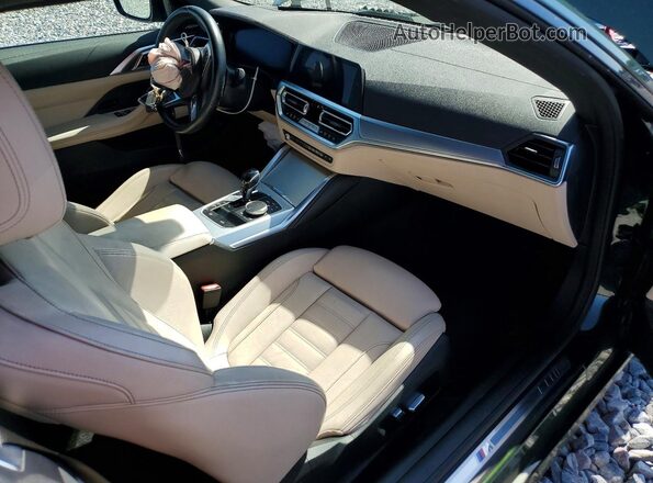 WBA53AT02PCM23277 2023 BMW M4 Green Widok deski rozdzielczej