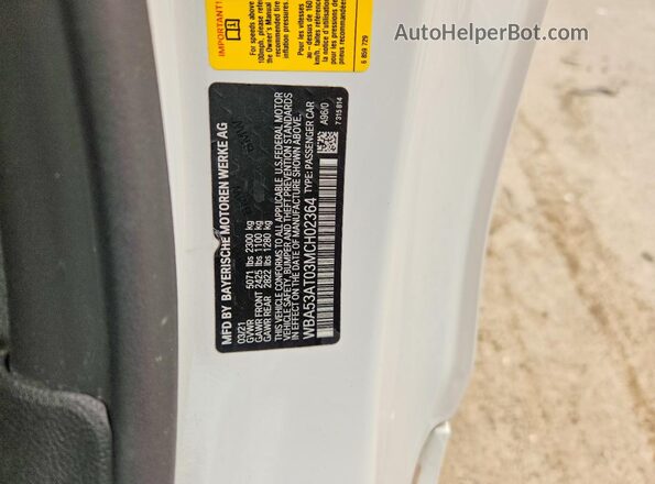 WBA53AT03MCH02364 2021 BMW M4 White Vista del compartimento del motor