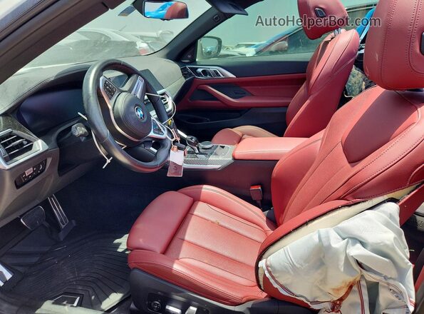 WBA53AT03PCM84587 2023 BMW M4 Белый Вид салона спереди