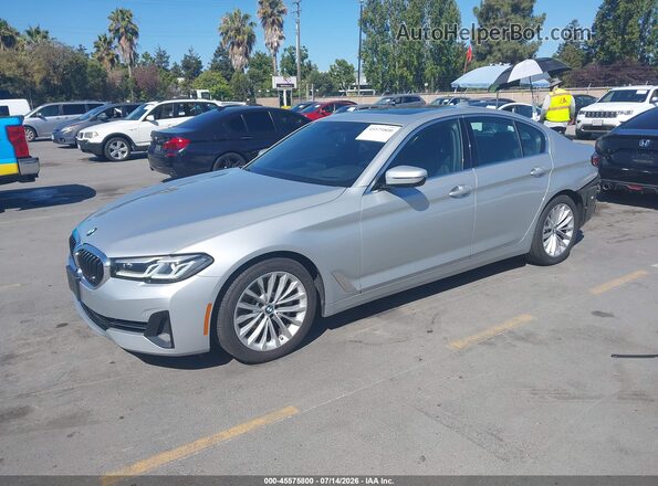 WBA53BH00MWX26146 2021 BMW 5 SERIES Silver Vista tres cuartos delantera izquierda