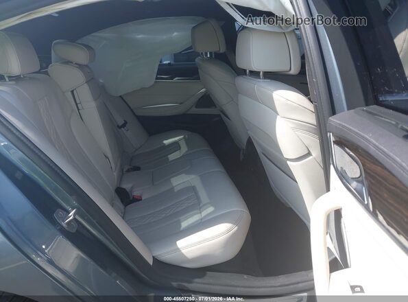 WBA53BH01NWX46391 2022 BMW 5 SERIES Gray VIN კოდის სტიკერის ხედი