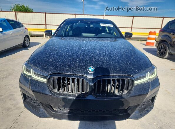 WBA53BH04NWX41749 2022 BMW 5 SERIES Black Widok z przodu