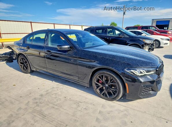 WBA53BH04NWX41749 2022 BMW 5 SERIES Black Przód prawy