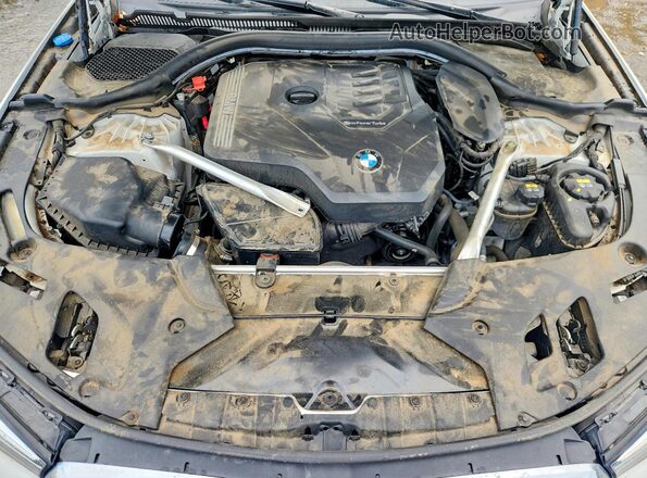 WBA53BH06NCL01985 2022 BMW 5 SERIES White Widok wnętrza z tyłu