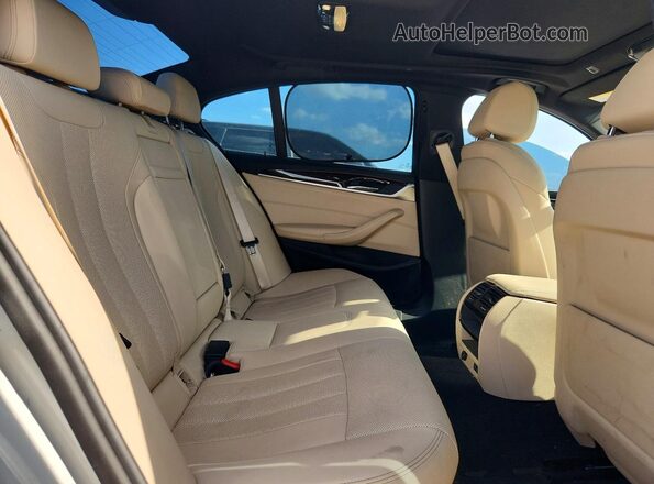 WBA53BH07MCF11352 2021 BMW 5 SERIES White უკანა სავარძლების ხედი