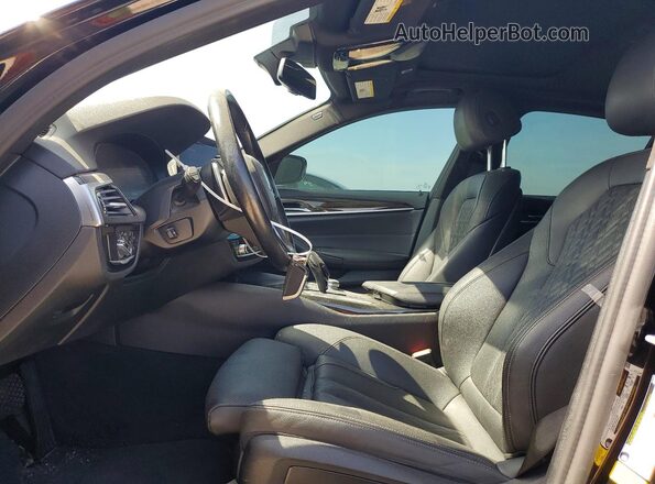 WBA53BH08MWW96894 2021 BMW 5 SERIES Черный Вид салона спереди