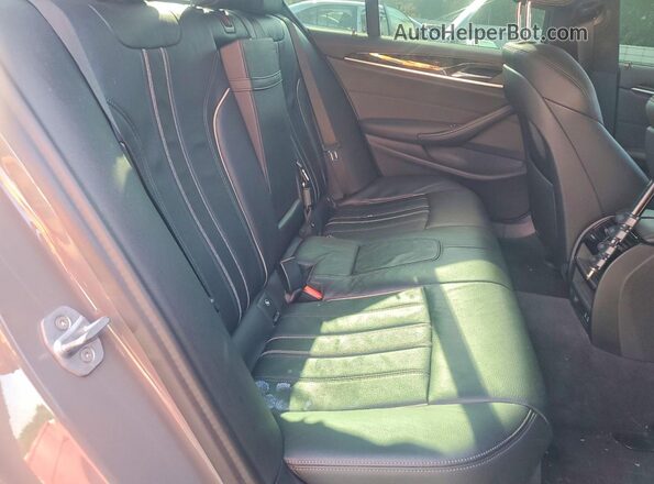 WBA53BJ01MCF53722 2021 BMW 5 SERIES Silver Հետևի նստատեղերի տեսք