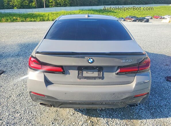 WBA53BJ01MCF53722 2021 BMW 5 SERIES Silver Հետևի տեսք