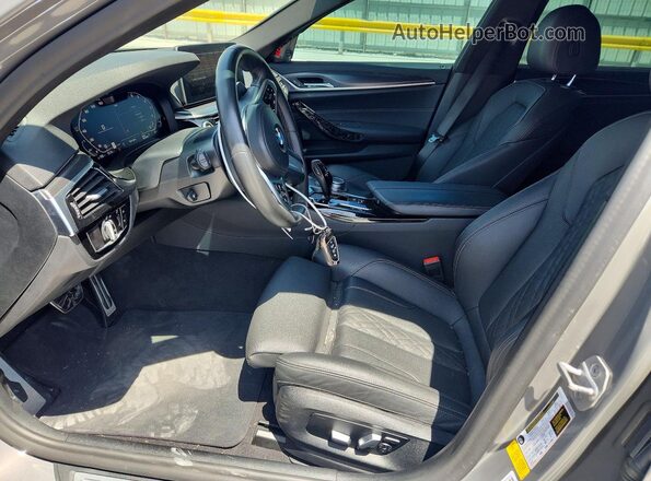 WBA53BJ02MWX11996 2021 BMW 5 SERIES Gray წინა სალონის ხედი