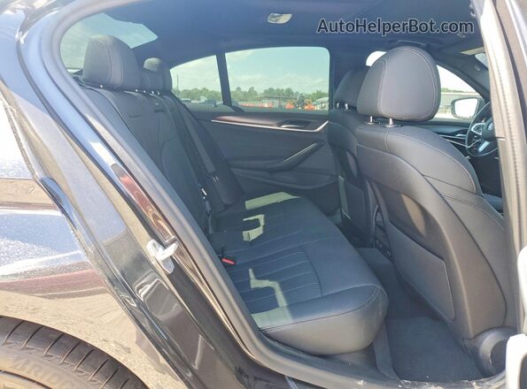 WBA53BJ04PWY03101 2023 BMW 5 SERIES Black Widok tylnych siedzeń