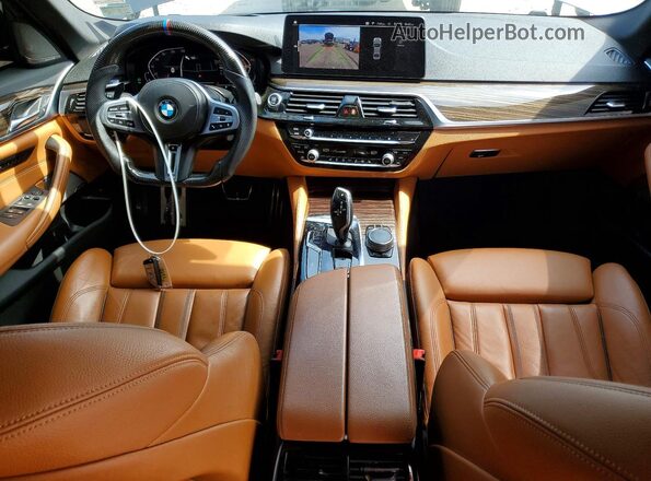 WBA53BJ09NWX46715 2022 BMW 5 SERIES Black Widok deski rozdzielczej