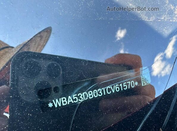 WBA53DB03TCV61570 2026 BMW 4 SERIES Red Հետևի նստատեղերի տեսք