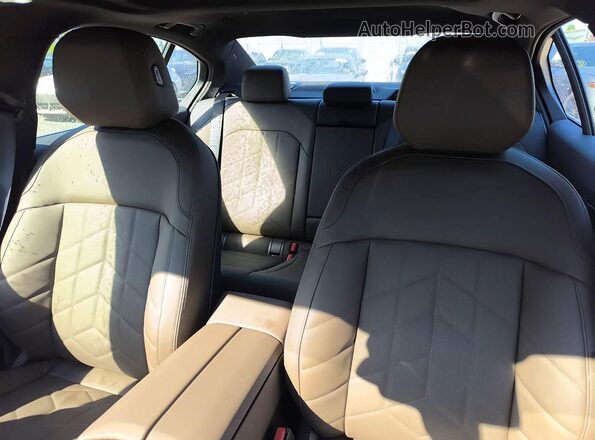 WBA53FJ01TCW71868 2026 BMW 5 SERIES White Вид задніх сидінь