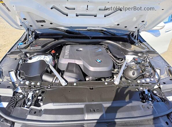 WBA53FJ01TCW71868 2026 BMW 5 SERIES White Вид наклейки з VIN-кодом