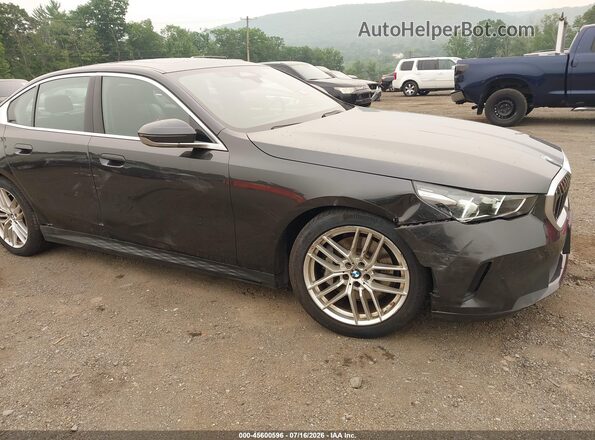 WBA53FJ04RCP92810 2024 BMW 5 SERIES Black Front view