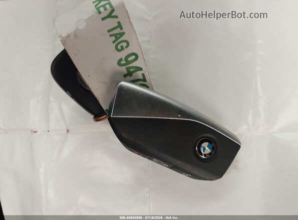 WBA53FJ04RCP92810 2024 BMW 5 SERIES Black Dashboard view