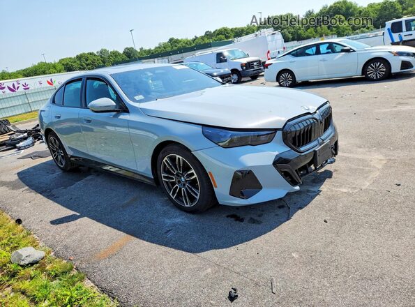 WBA53FJ05TCX46233 2026 BMW 5 SERIES Gray Առջևի աջ