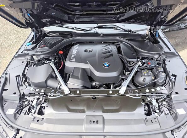 WBA53FJ07TCW28698 2026 BMW 5 SERIES Black Widok wnętrza z tyłu