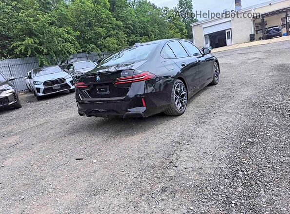 WBA53FJ07TCW28698 2026 BMW 5 SERIES Black Przód prawy