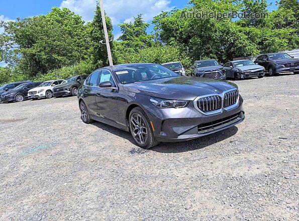 WBA53FJ0XTCW69911 2026 BMW 5 SERIES Gray უკანა მარჯვენა