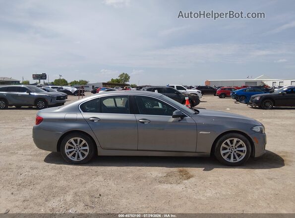WBA5A5C50GG349567 2016 BMW 5 SERIES Gray Rear interior view