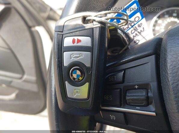 WBA5A5C53GD527439 2016 BMW 5 SERIES White Dashboard view