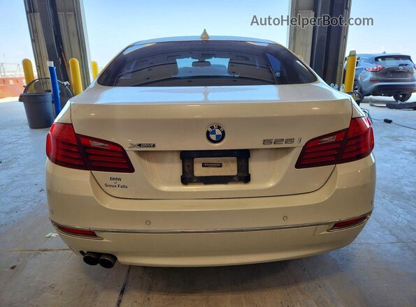 WBA5A7C5XGG145158 2016 BMW 5 SERIES White Вид ззаду