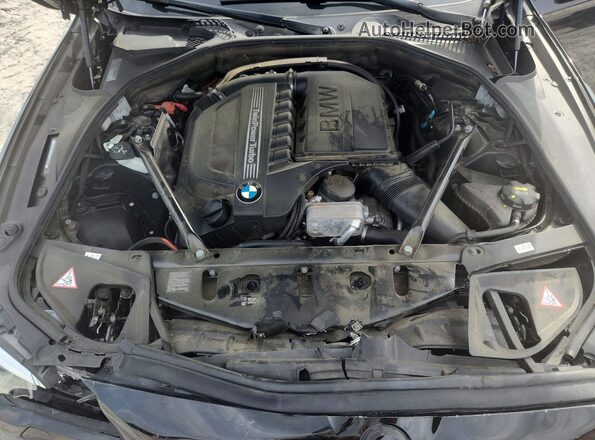 WBA5B1C50GG133143 2016 BMW 5 SERIES Black Rear interior view