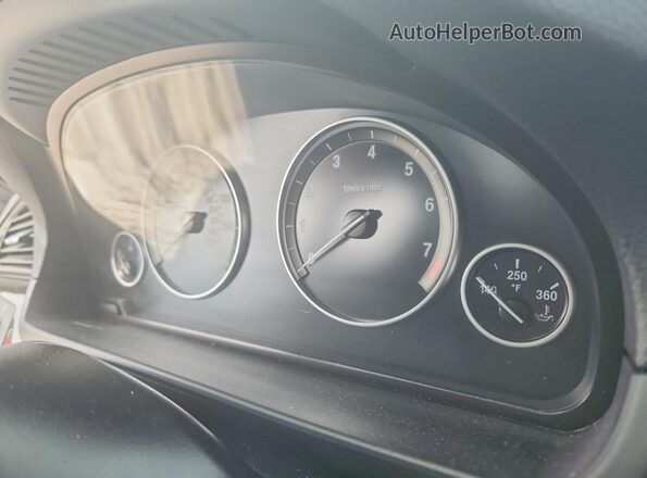 WBA5B1C50GG133143 2016 BMW 5 SERIES Black Instrument cluster view