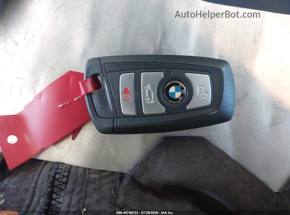 WBA5B1C58GG133584 2016 BMW 5 SERIES Gray Vista del salpicadero
