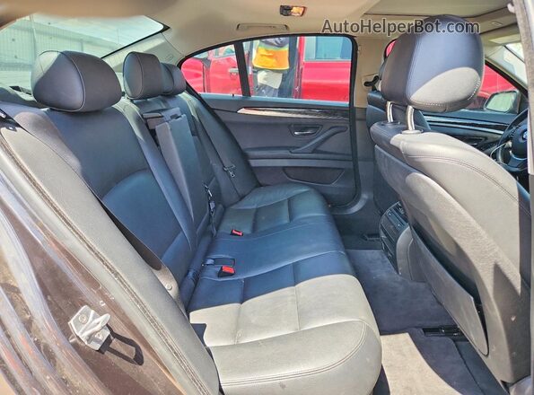 WBA5B3C56GG256859 2016 BMW 5 SERIES Черный Вид задних сидений