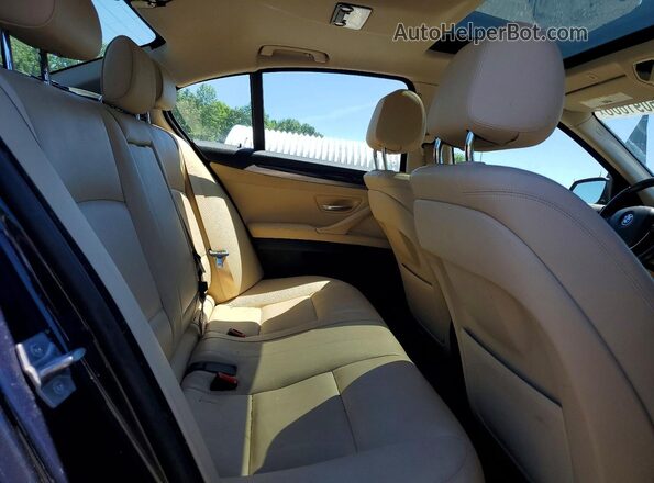 WBA5B3C59GG256080 2016 BMW 5 SERIES Blue უკანა სავარძლების ხედი