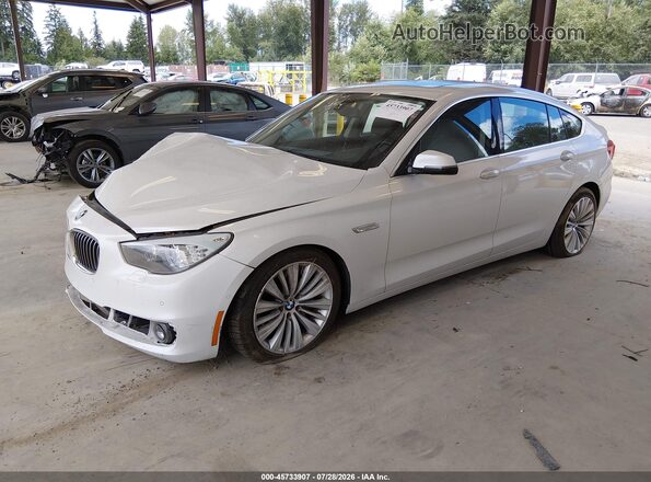 WBA5M2C51GGH99365 2016 BMW 5 SERIES White Przód lewy
