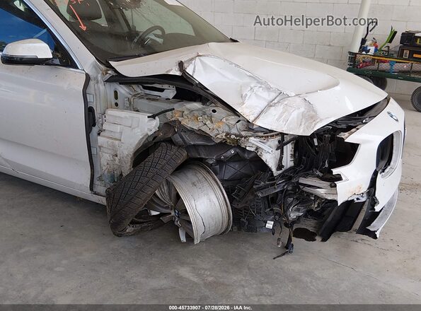 WBA5M2C51GGH99365 2016 BMW 5 SERIES White Widok z przodu