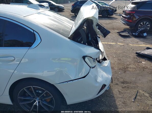WBA5P7C09MFL25378 2021 BMW 3 SERIES White Widok z przodu
