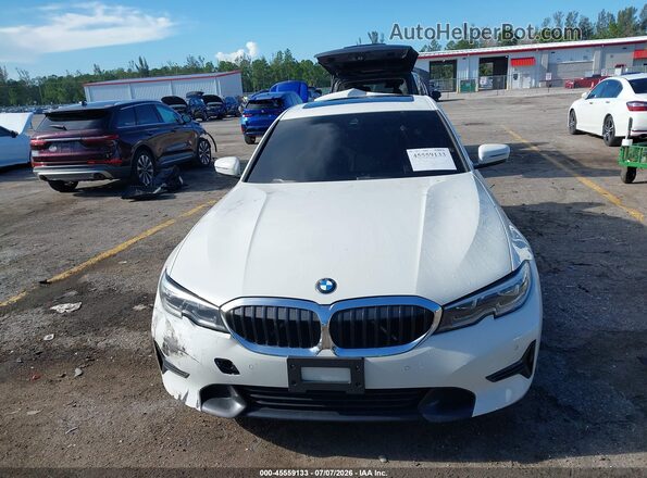 WBA5P7C09MFL25378 2021 BMW 3 SERIES White Widok deski rozdzielczej