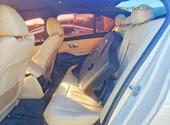 WBA5R1C50KAK12741 2019 BMW 3 SERIES Белый Вид задних сидений