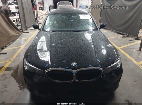 WBA5R1C52KAJ99071 2019 BMW 3 SERIES Black ხელსაწყოთა პანელის ხედი
