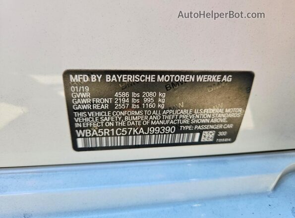 WBA5R1C57KAJ99390 2019 BMW 3 SERIES White Vista del compartimento del motor