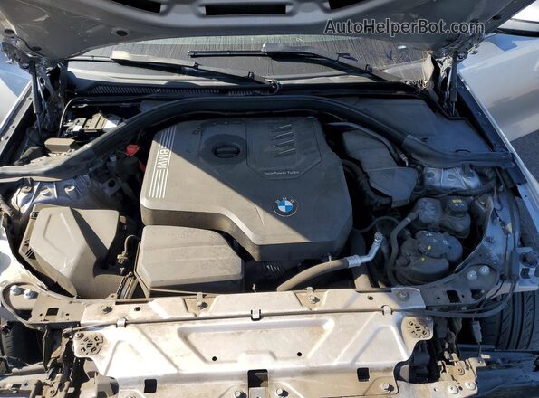 WBA5R1C5XKAK09328 2019 BMW 3 SERIES Silver Rear interior view