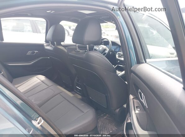 WBA5R7C04MFK37476 2021 BMW 3 SERIES Blue VIN კოდის სტიკერის ხედი