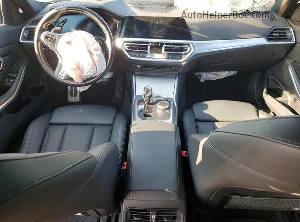 WBA5R7C52KAJ85786 2019 BMW 3 SERIES Black Dashboard view