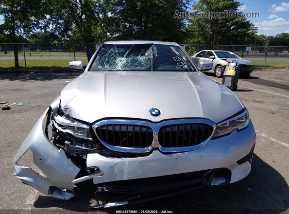 WBA5R7C53KFH28861 2019 BMW 3 SERIES Silver Widok z przodu