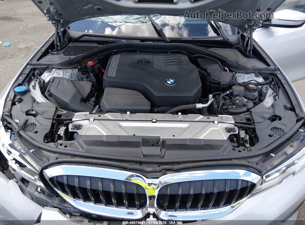 WBA5R7C53KFH28861 2019 BMW 3 SERIES Silver Widok z tyłu