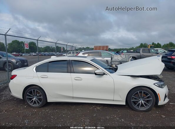 WBA5R7C56KAJ80350 2019 BMW 3 SERIES White Rear interior view