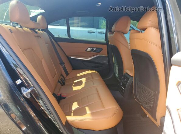 WBA5R7C59KAJ80097 2019 BMW 3 SERIES Black Widok tylnych siedzeń