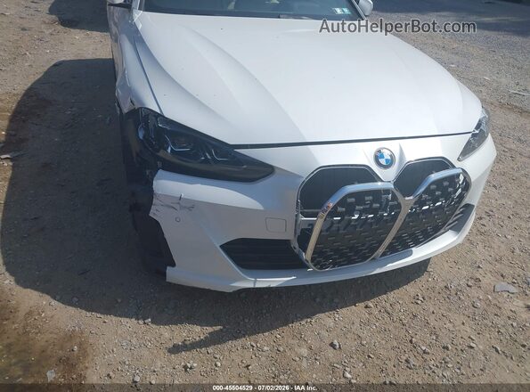 WBA63AV00NFM80008 2022 BMW 4 SERIES White 